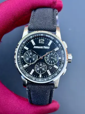 Audemars Piguet Code 11.59 "Chronograph SS Blue Dial" — 1. görsel