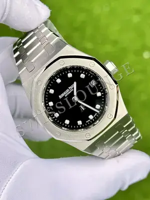 Audemars Piguet Royal Oak 15300, 2. görsel