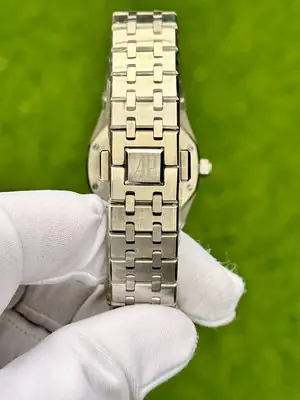 Audemars Piguet Royal Oak 15400ST No. 02 — 7. görsel