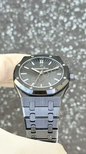 Audemars Piguet Royal Oak 15500ST No. 02 — 4. görsel