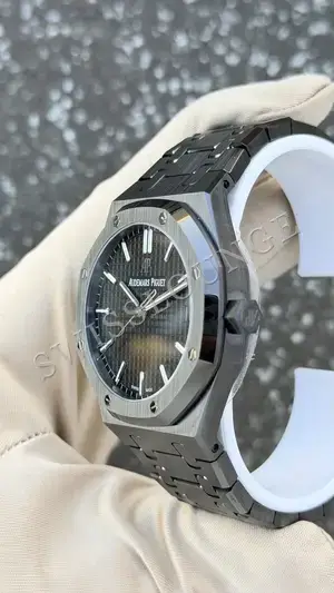 Audemars Piguet Royal Oak 15500ST No. 02 — 6. görsel