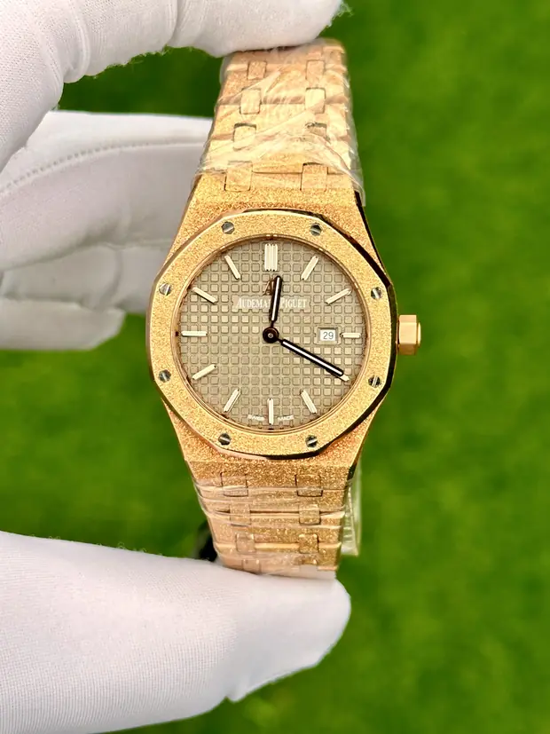 Audemars Piguet Royal Oak "Altın" 14470BA