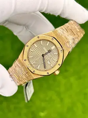 Audemars Piguet Royal Oak "Altın" 14470BA — 3. görsel