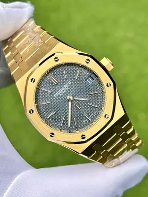 Audemars Piguet Royal Oak "Altın" 15202OR — 2. görsel