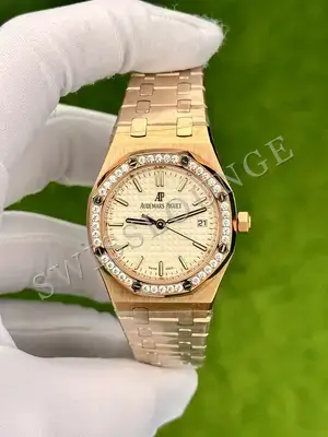 Audemars Piguet Royal Oak "Altın" — 1. görsel