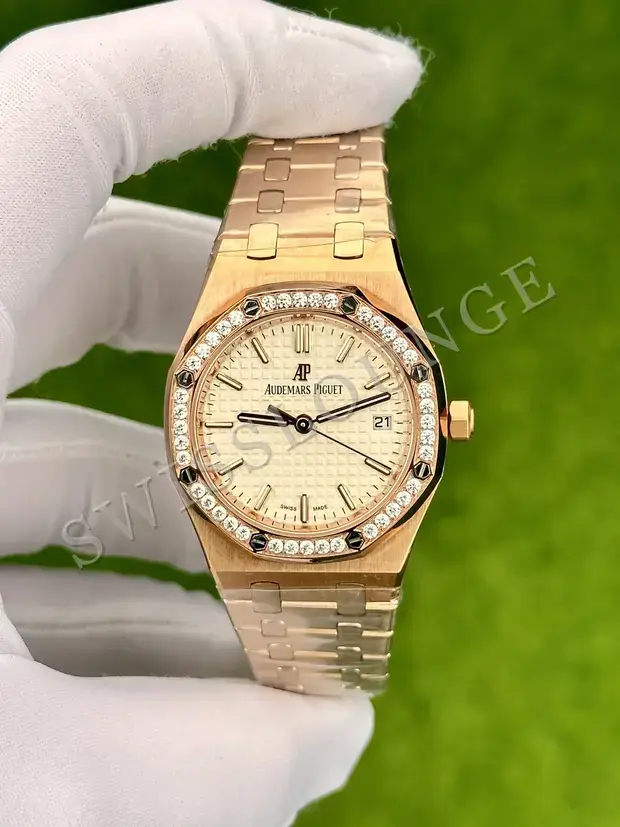 Audemars Piguet Royal Oak "Altın"