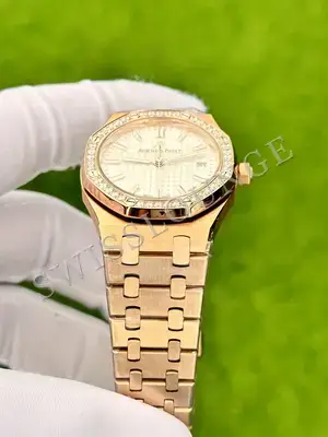 Audemars Piguet Royal Oak "Altın" — 4. görsel