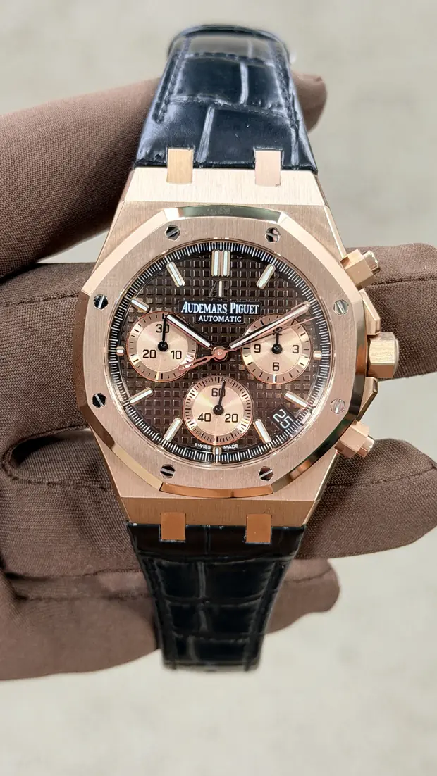 Audemars Piguet Royal Oak "Chronograph" 26320OR