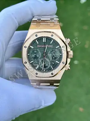 Audemars Piguet Royal Oak "Chronograph Green Dial Anniversary" — 1. görsel