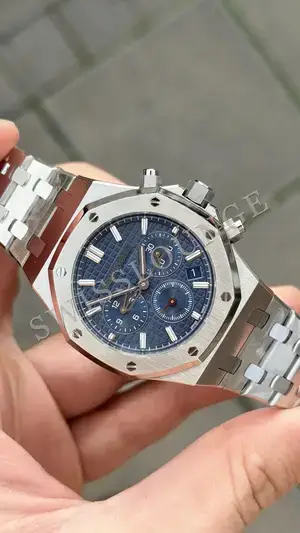Audemars Piguet Royal Oak "Chronograph Mavi Kadran Panda" 26331ST No. 04 — 2. görsel