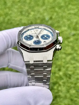 Audemars Piguet Royal Oak "Chronograph Mavi Kadran Panda" 26331ST — 4. görsel