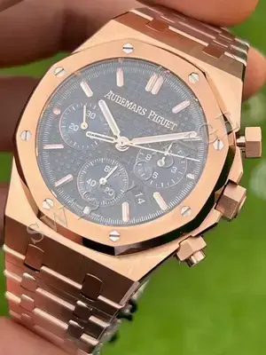Audemars Piguet Royal Oak "Chronograph Rose Kasa Siyah Kadran Panda" 26330ST — 2. görsel