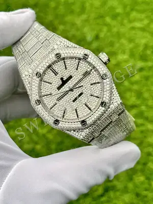 Audemars Piguet Royal Oak "Fircali Çelik Kasa Gri Kadran" — 3. görsel
