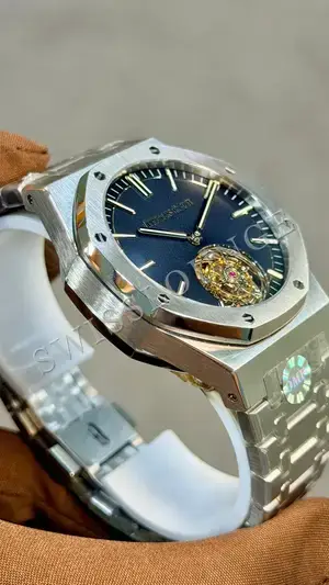 Audemars Piguet Royal Oak "Flying Tourbillon Lacivert Düz Kadran" — 5. görsel