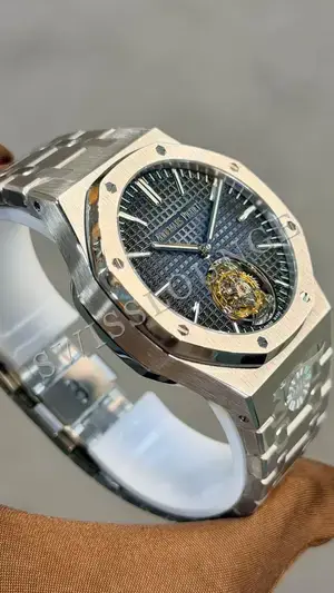 Audemars Piguet Royal Oak "Flying Tourbillon Lacivert Tapisserie Kadran" — 5. görsel