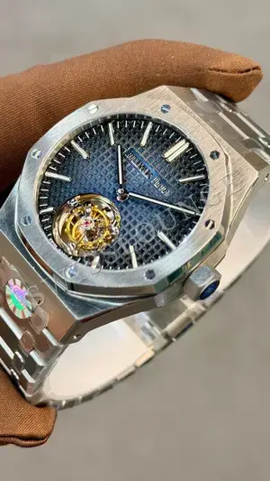 Audemars Piguet Royal Oak "Flying Tourbillon Lacivert Tapisserie Kadran" — 6. görsel