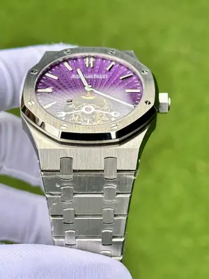 Audemars Piguet Royal Oak "Ince Flying Tourbillon Çelik Kasa Mavi Kadran" No. 01 — 4. görsel