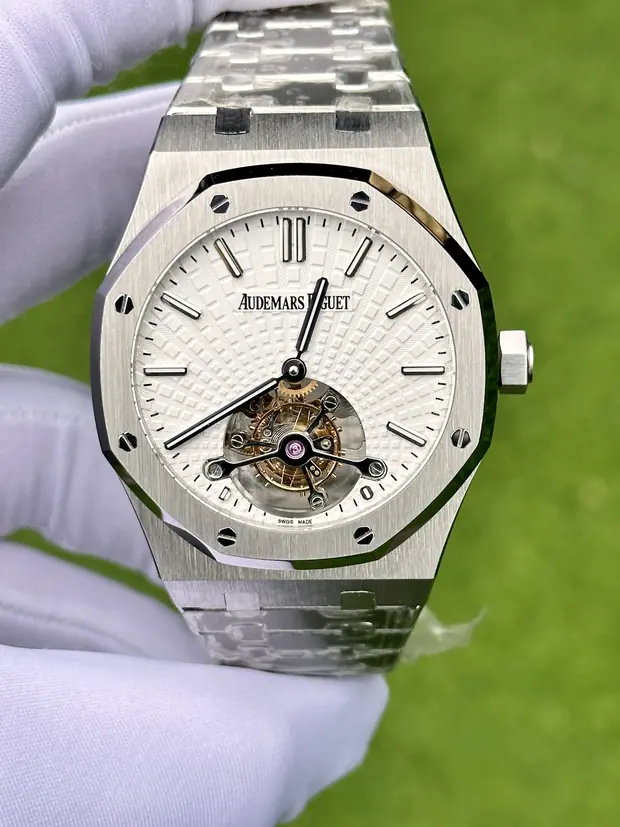 Audemars Piguet Royal Oak "Ince Flying Tourbillon Çelik Kasa Mavi Kadran" No. 02