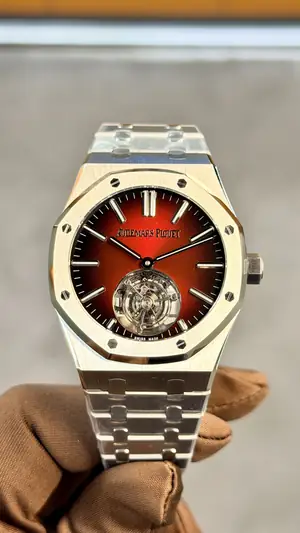 Audemars Piguet Royal Oak "Ince Flying Tourbillon Çelik Kasa Mavi Kadran" No. 11 — 2. görsel