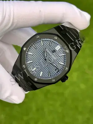Audemars Piguet Royal Oak "Ince Flying Tourbillon Çelik Kasa Mavi Kadran" No. 14 — 3. görsel