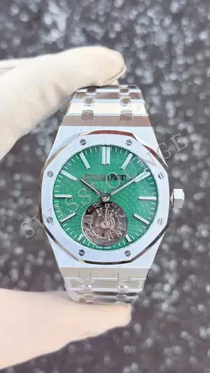 Audemars Piguet Royal Oak "Ince Flying Tourbillon Çelik Kasa Mavi Kadran" No. 19 — 1. görsel