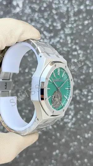 Audemars Piguet Royal Oak "Ince Flying Tourbillon Çelik Kasa Mavi Kadran" No. 19 — 5. görsel