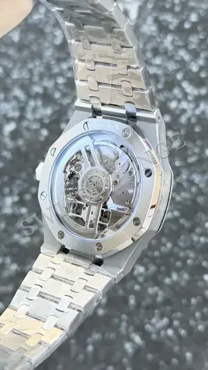 Audemars Piguet Royal Oak "Ince Flying Tourbillon Çelik Kasa Mavi Kadran" No. 19 — 7. görsel