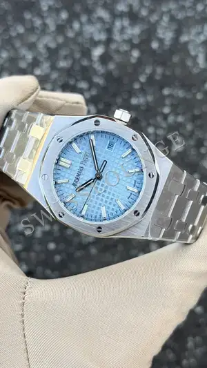 Audemars Piguet Royal Oak "Ince Flying Tourbillon Çelik Kasa Mavi Kadran" No. 20 — 2. görsel