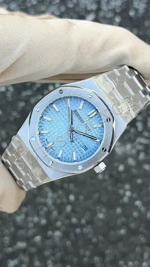 Audemars Piguet Royal Oak "Ince Flying Tourbillon Çelik Kasa Mavi Kadran" No. 20 — 3. görsel