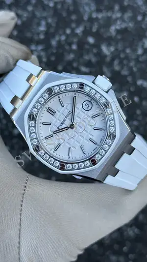 Audemars Piguet Royal Oak "Lady" — 2. görsel