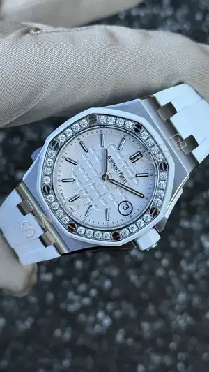 Audemars Piguet Royal Oak "Lady" — 3. görsel