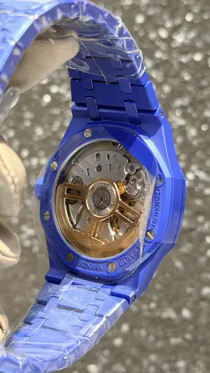Audemars Piguet Royal Oak "Mavi Kadran Rose" — 7. görsel