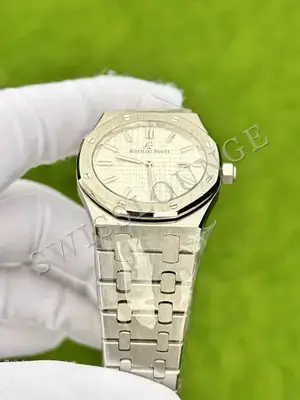 Audemars Piguet Royal Oak No. 03 — 4. görsel