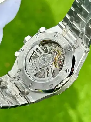 Audemars Piguet Royal Oak No. 06 — 1. görsel
