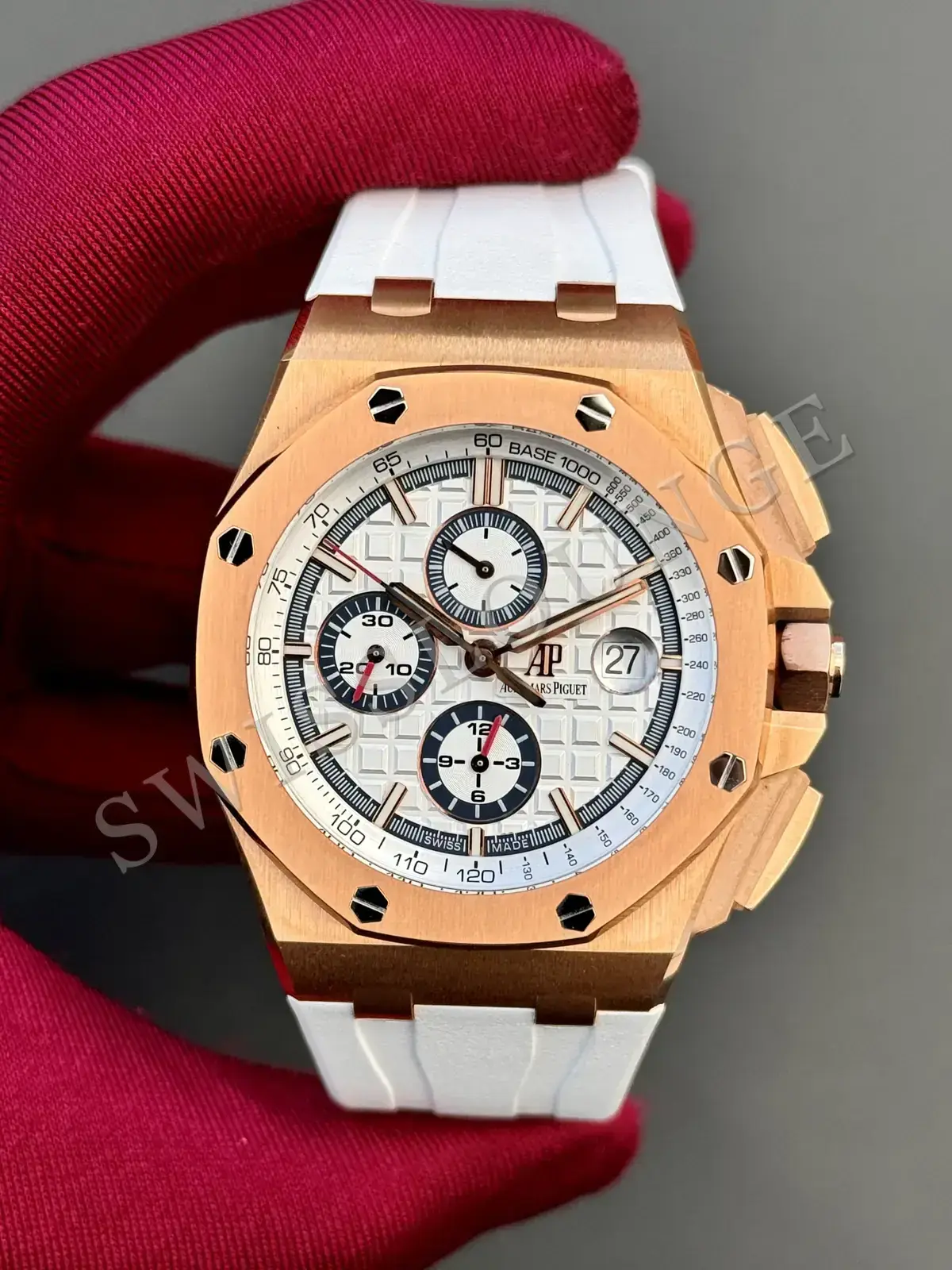 Audemars Piguet Royal Oak Offshore "2017 Summer Edition Pembe Altın Kasa Beyaz Kadran"
