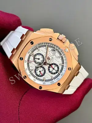 Audemars Piguet Royal Oak Offshore "2017 Summer Edition Pembe Altın Kasa Beyaz Kadran" — 2. görsel