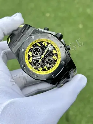 Audemars Piguet Royal Oak Offshore "Bumble Bee" — 2. görsel
