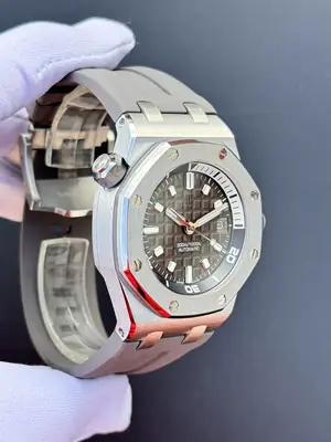 Audemars Piguet Royal Oak Offshore "Diver Oo" — 5. görsel