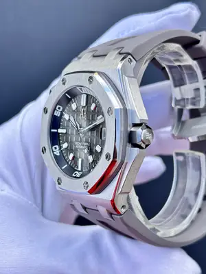 Audemars Piguet Royal Oak Offshore "Diver Oo" — 6. görsel