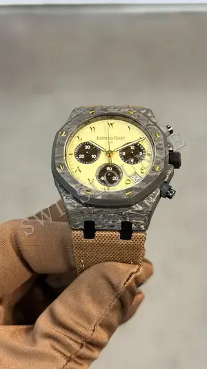Audemars Piguet Royal Oak Offshore "Karbon Kasa Sarı Kadran" — 4. görsel