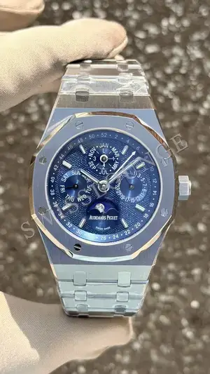 Audemars Piguet Royal Oak Offshore "Mavi" — 1. görsel