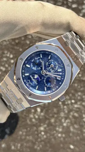 Audemars Piguet Royal Oak Offshore "Mavi" — 3. görsel