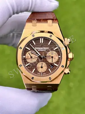 Audemars Piguet Royal Oak Offshore "Novelty Pembe Tema Deri Kordon 2014" — 2. görsel