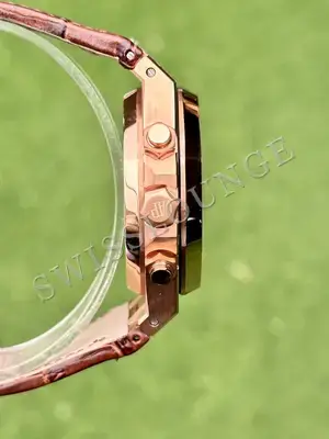 Audemars Piguet Royal Oak Offshore "Novelty Pembe Tema Deri Kordon 2014" — 24. görsel