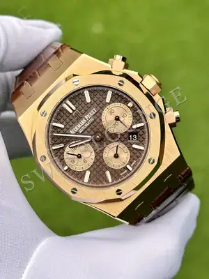 Audemars Piguet Royal Oak Offshore "Novelty Pembe Tema Deri Kordon 2014" — 7. görsel