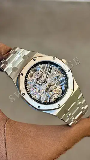 Audemars Piguet Royal Oak "Openworked Çelik Kasa" — 2. görsel