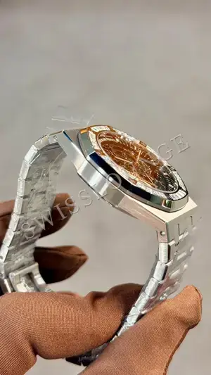 Audemars Piguet Royal Oak "Openworked Tourbillon Baget Taşlı Bezel" — 6. görsel