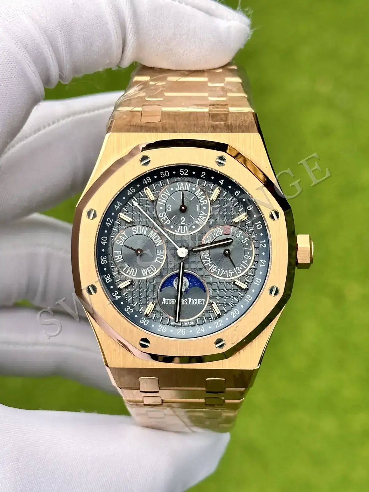 Audemars Piguet Royal Oak "Perpetual Calendar" No. 04