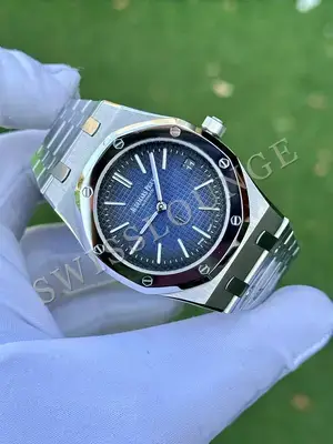 Audemars Piguet Royal Oak "Siyah Kadran" — 2. görsel