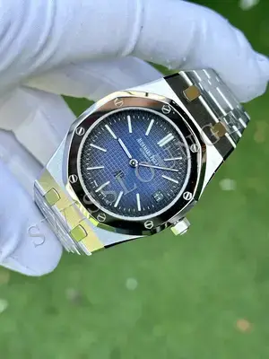 Audemars Piguet Royal Oak "Siyah Kadran" — 3. görsel